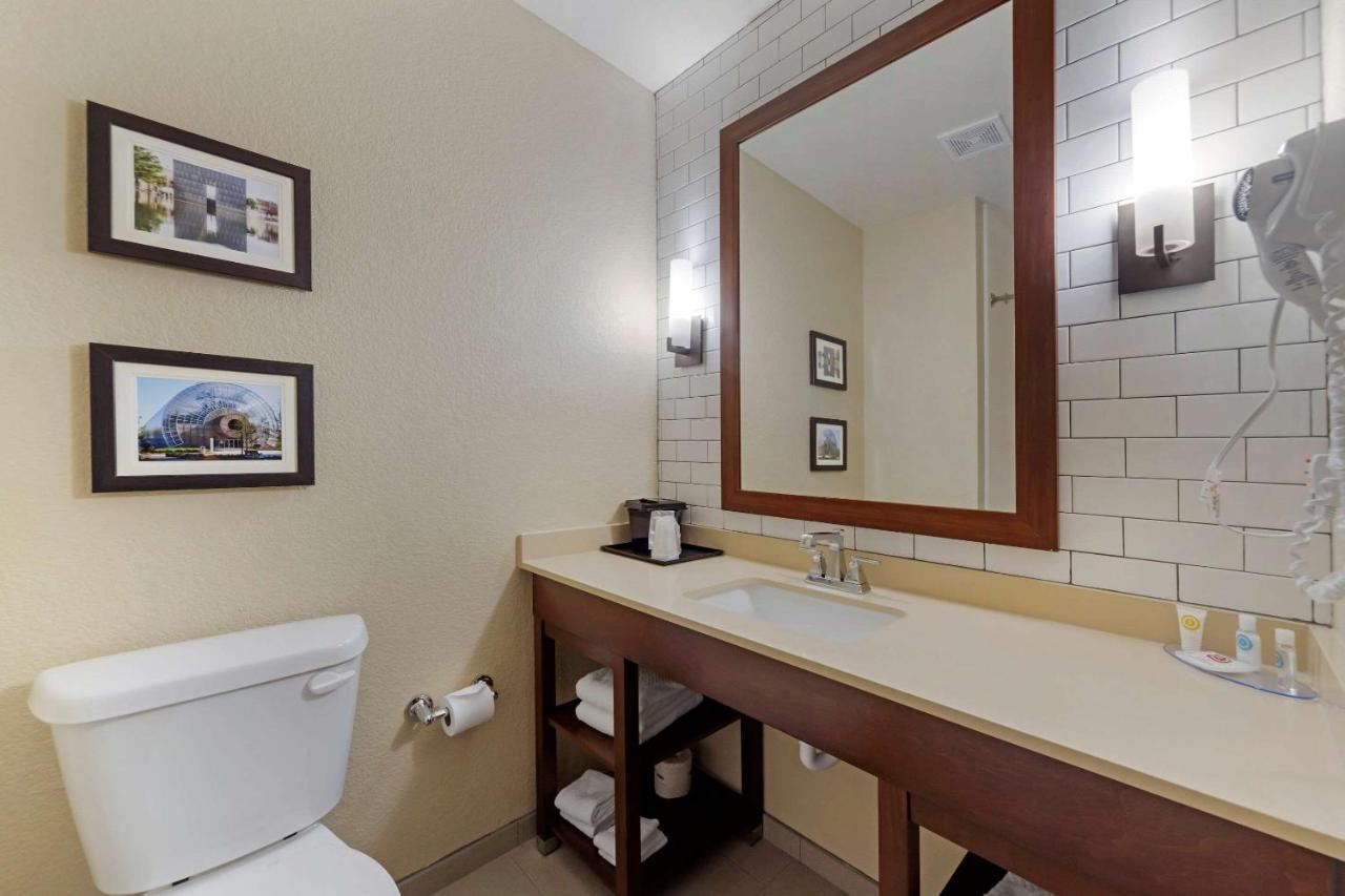Comfort Inn & Suites Harrah Choctaw Екстер'єр фото