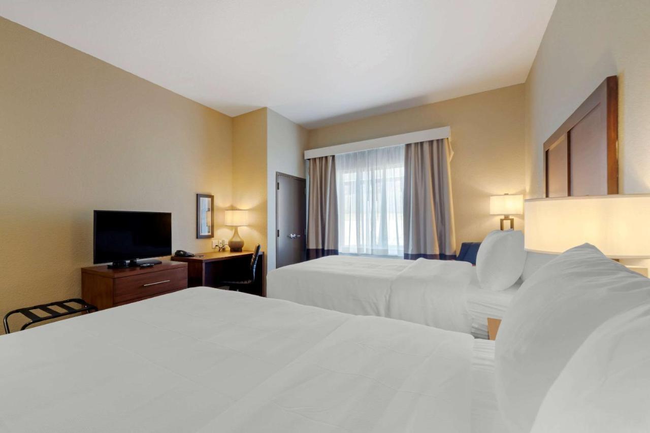 Comfort Inn & Suites Harrah Choctaw Екстер'єр фото