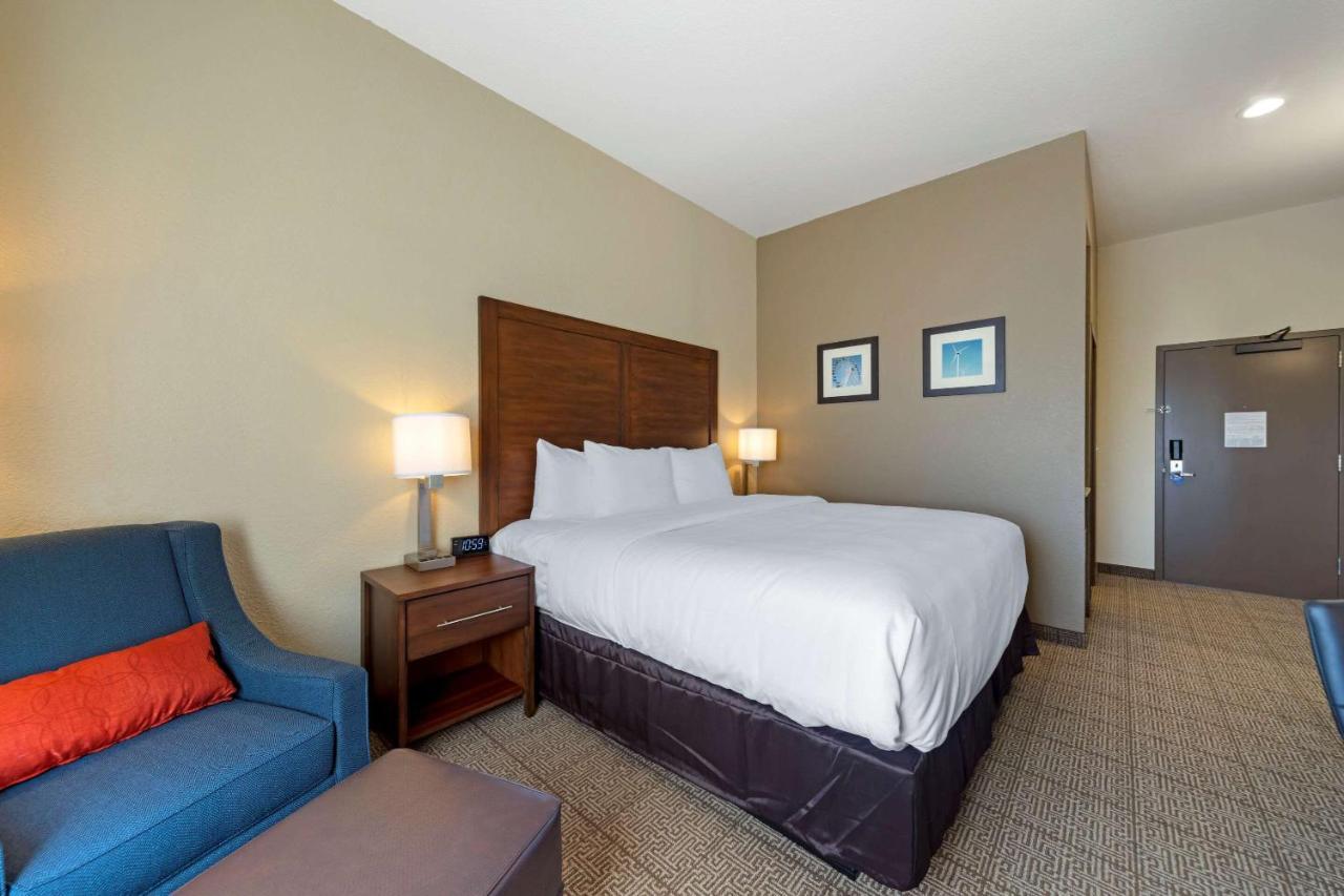 Comfort Inn & Suites Harrah Choctaw Екстер'єр фото