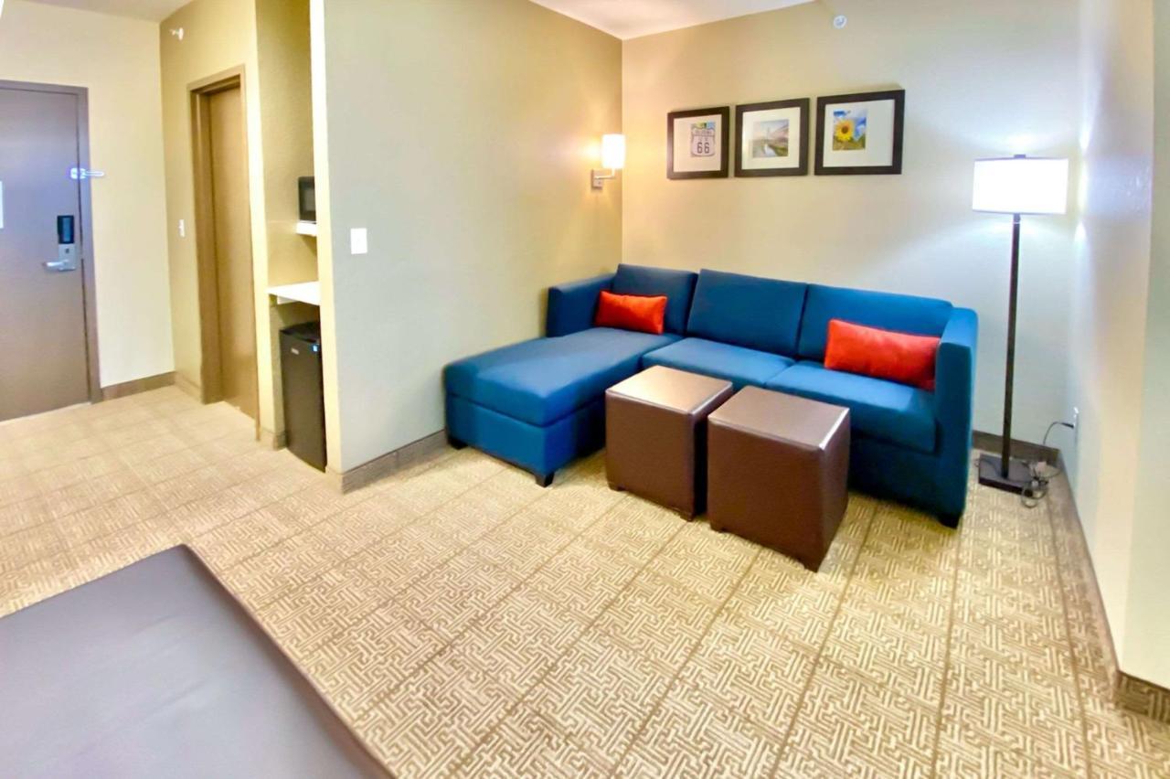 Comfort Inn & Suites Harrah Choctaw Екстер'єр фото